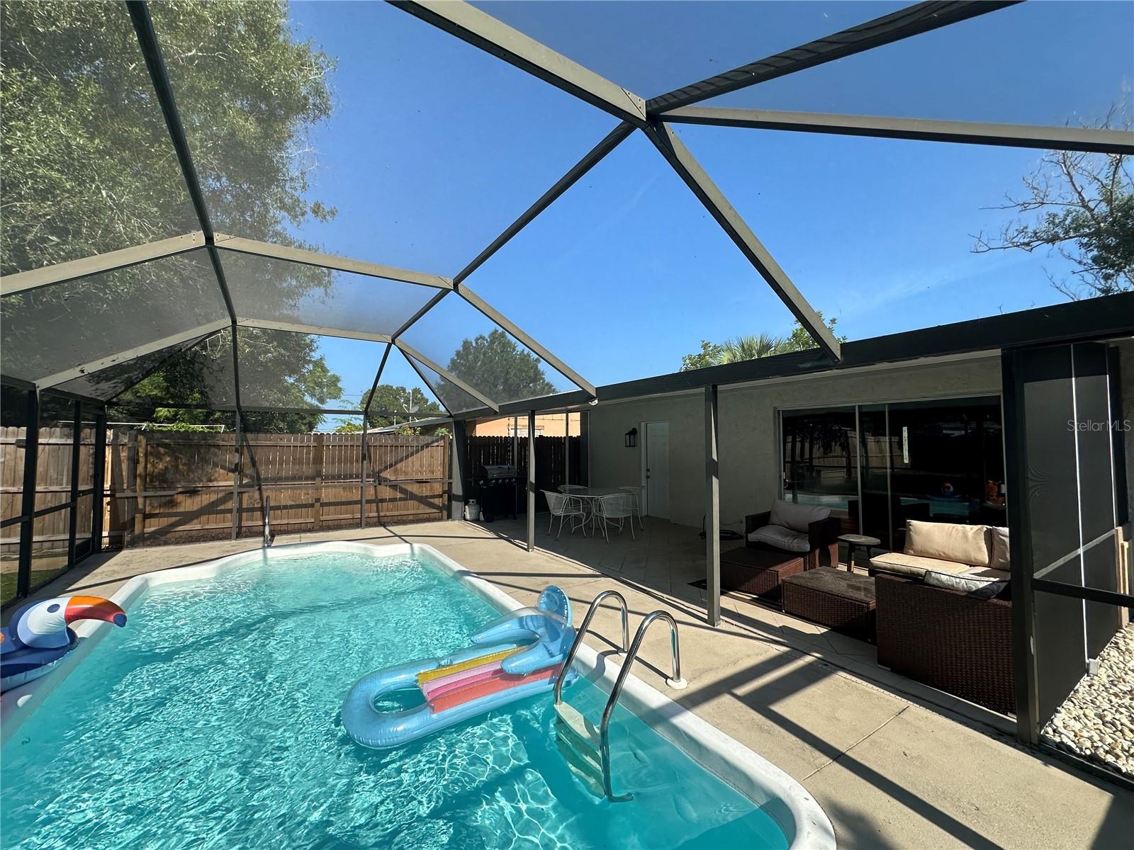 4928 BELL MEADE DR