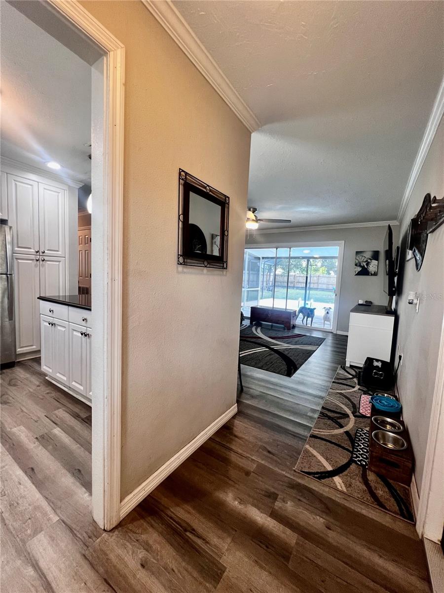 4928 BELL MEADE DR