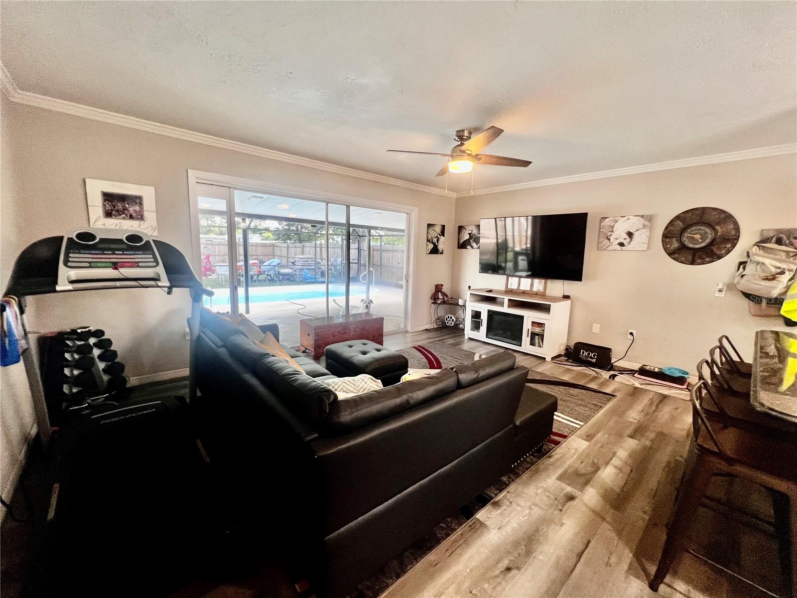 4928 BELL MEADE DR