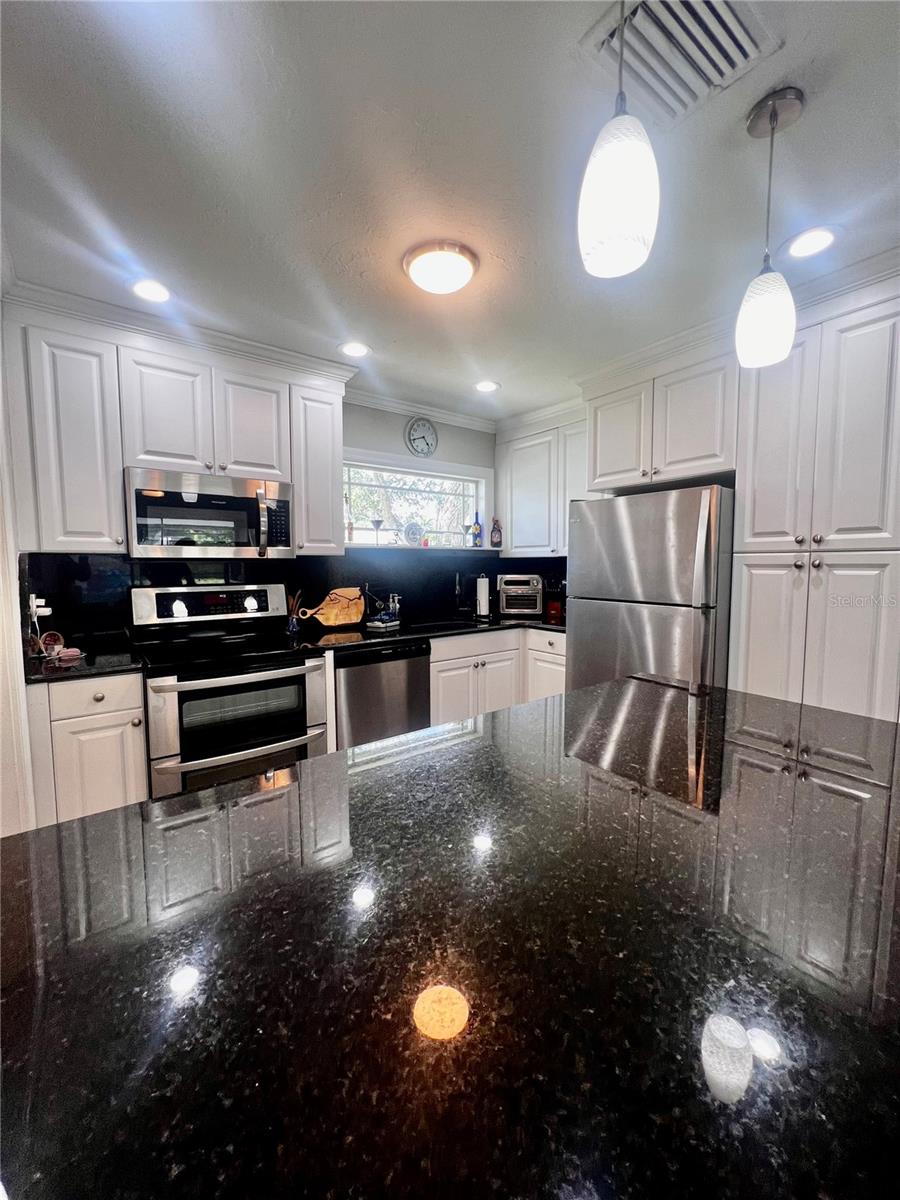 4928 BELL MEADE DR