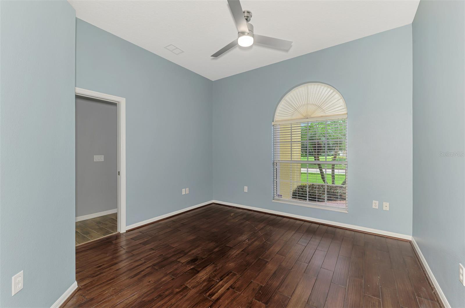 14711 2ND AVENUE CIR NE