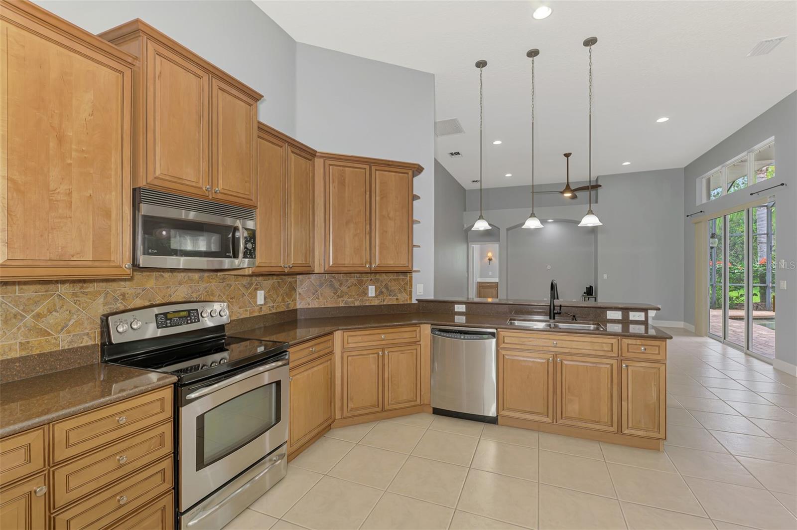 14711 2ND AVENUE CIR NE