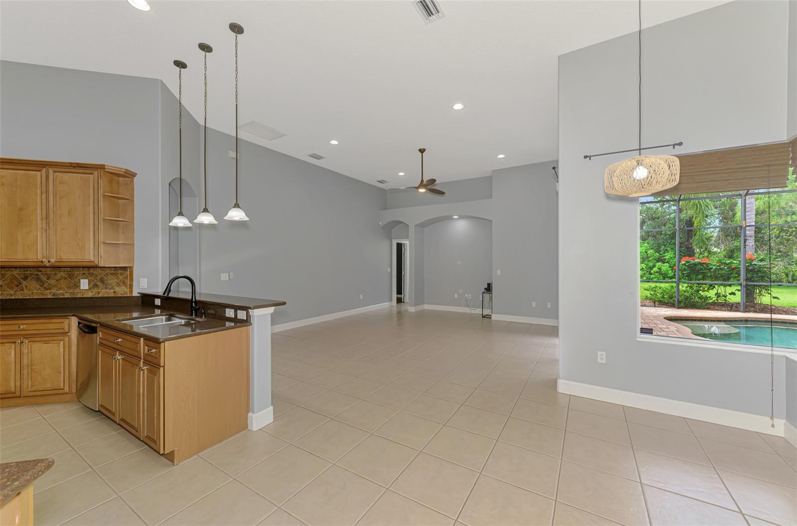 14711 2ND AVENUE CIR NE