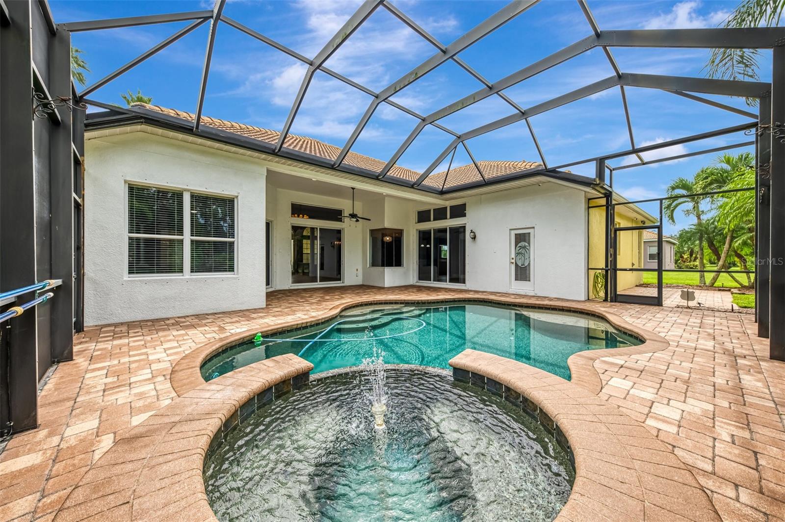 14711 2ND AVENUE CIR NE