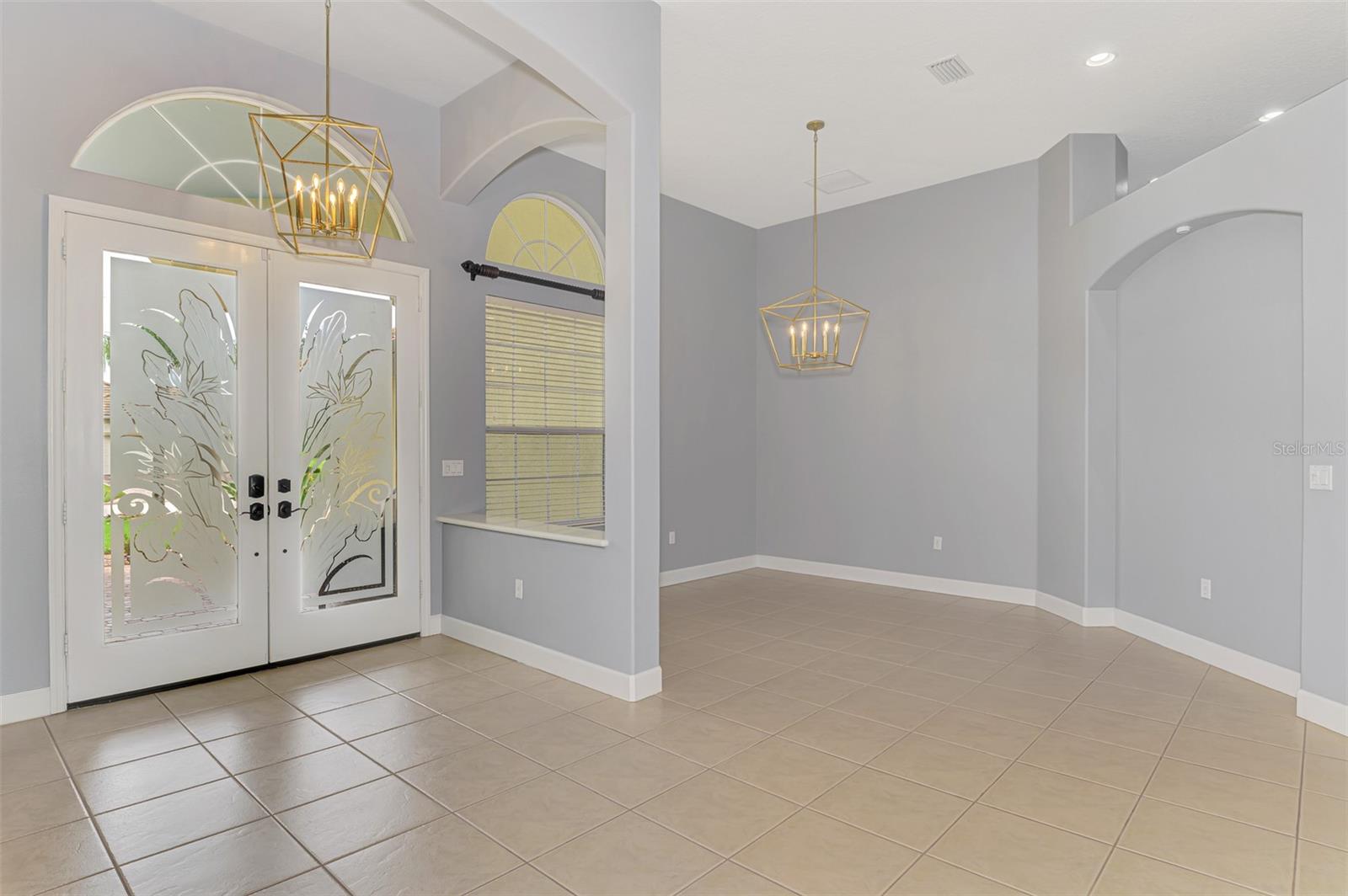 14711 2ND AVENUE CIR NE