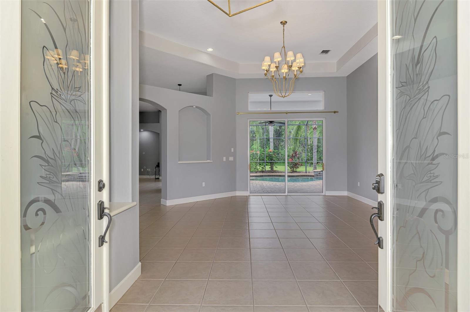 14711 2ND AVENUE CIR NE