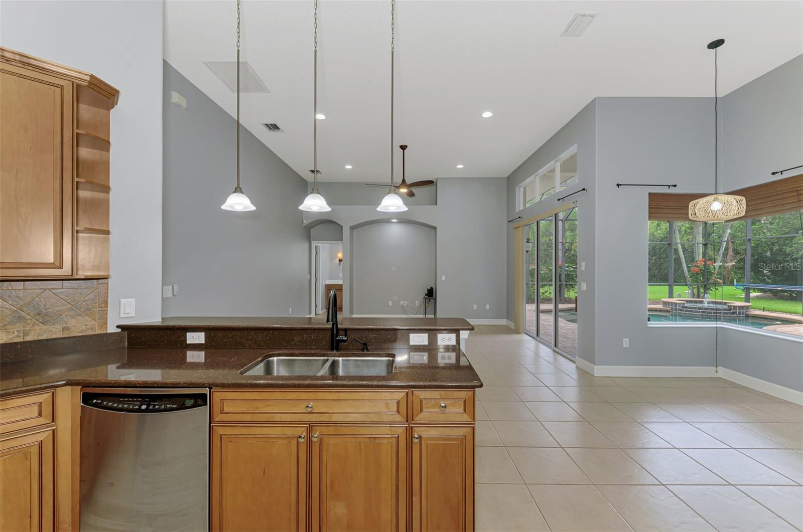 14711 2ND AVENUE CIR NE