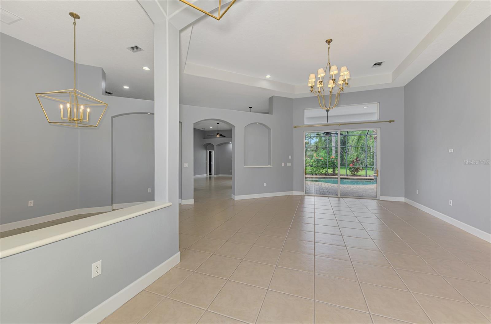 14711 2ND AVENUE CIR NE