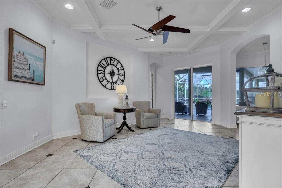 709 COUNTRY MEADOWS WAY