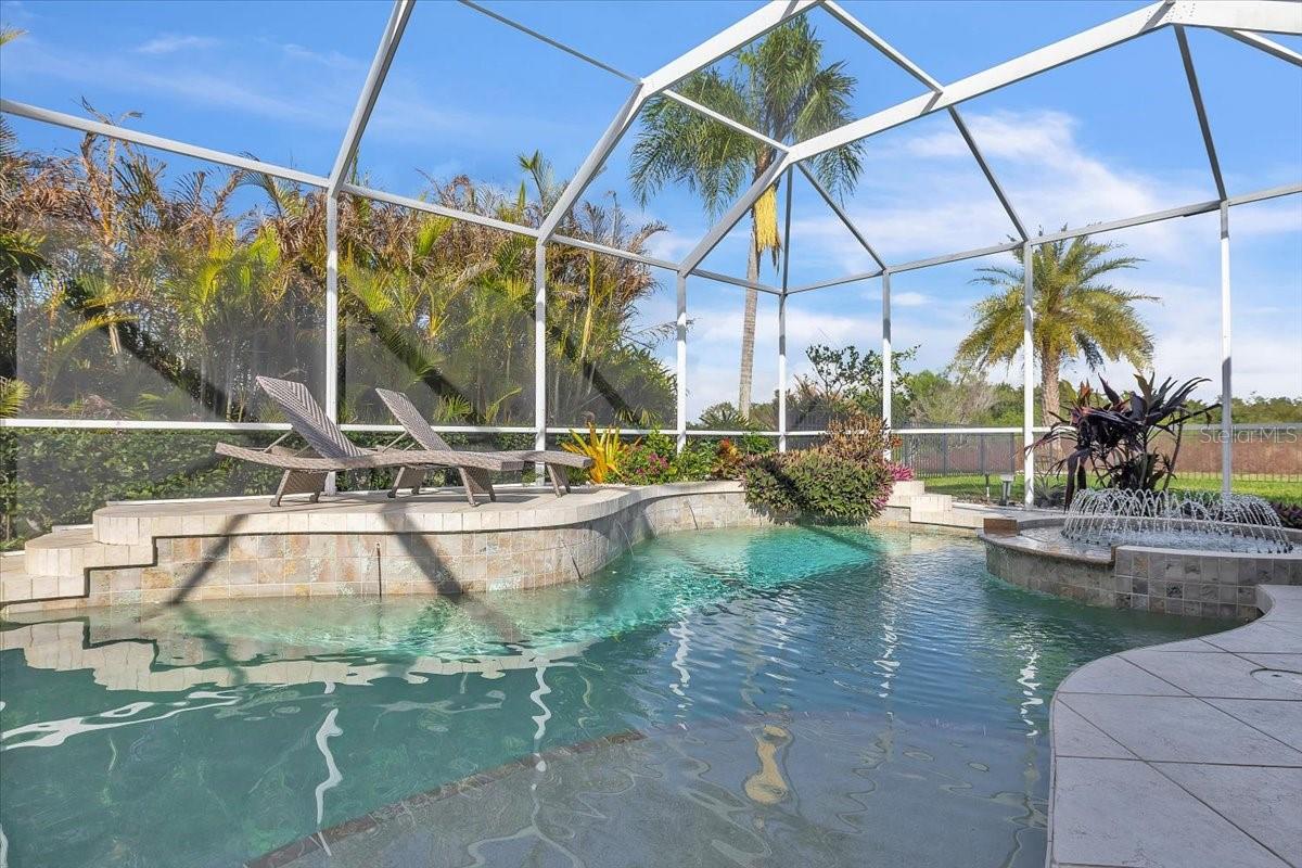 709 COUNTRY MEADOWS WAY