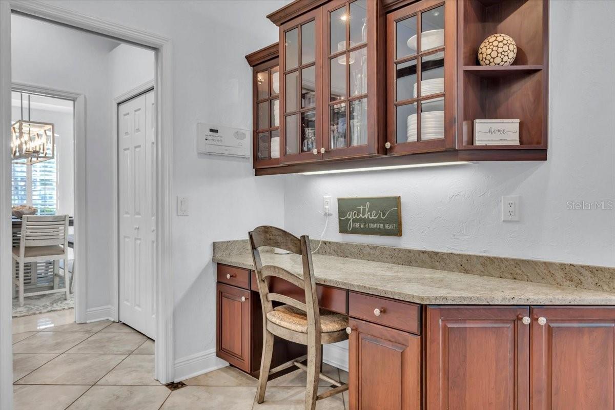 709 COUNTRY MEADOWS WAY