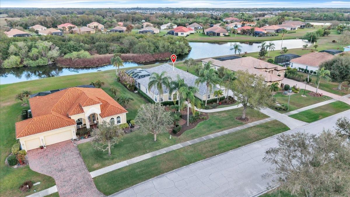 709 COUNTRY MEADOWS WAY