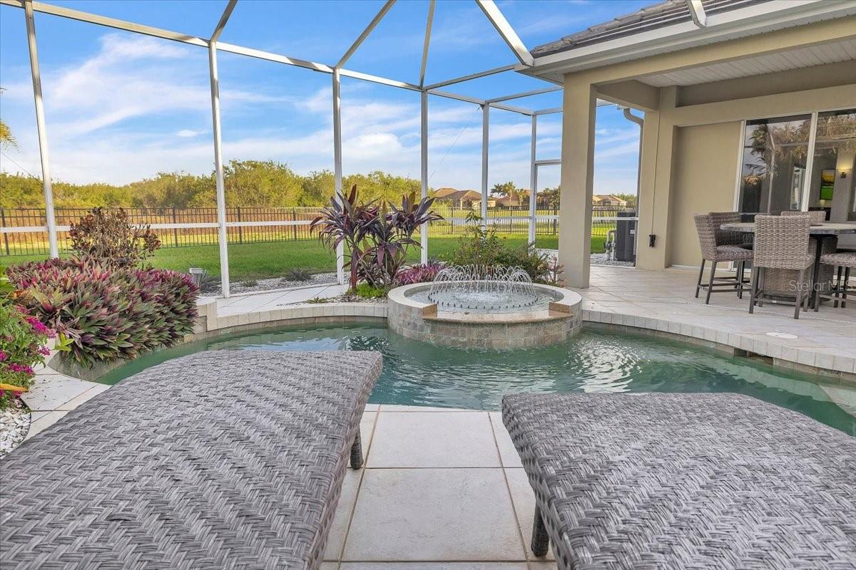 709 COUNTRY MEADOWS WAY