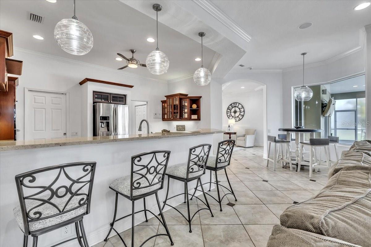 709 COUNTRY MEADOWS WAY