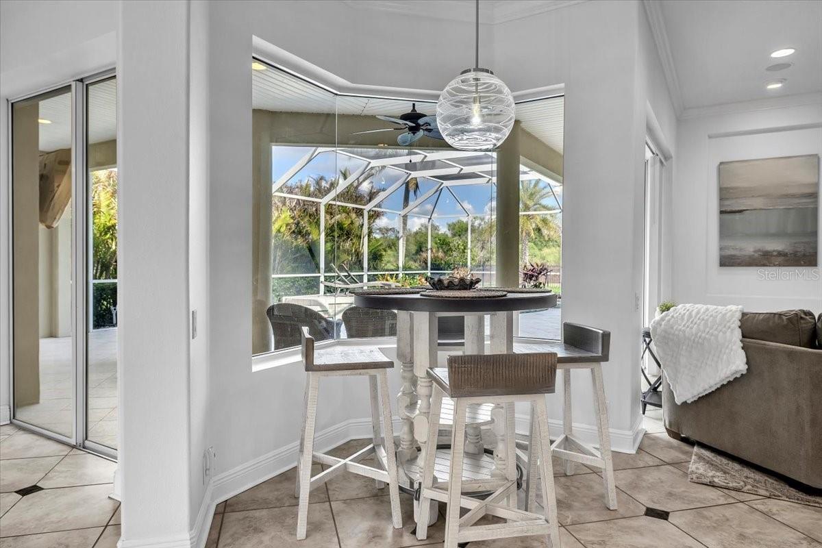 709 COUNTRY MEADOWS WAY