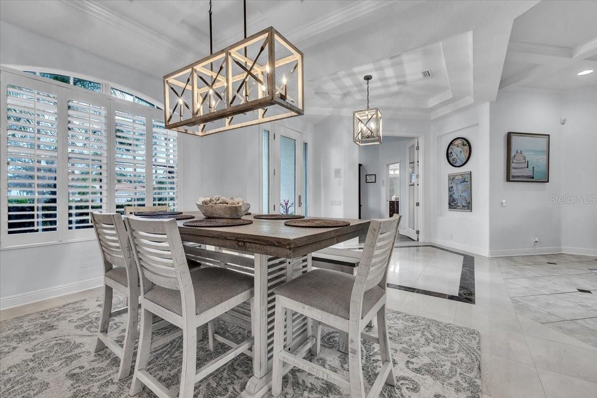 709 COUNTRY MEADOWS WAY