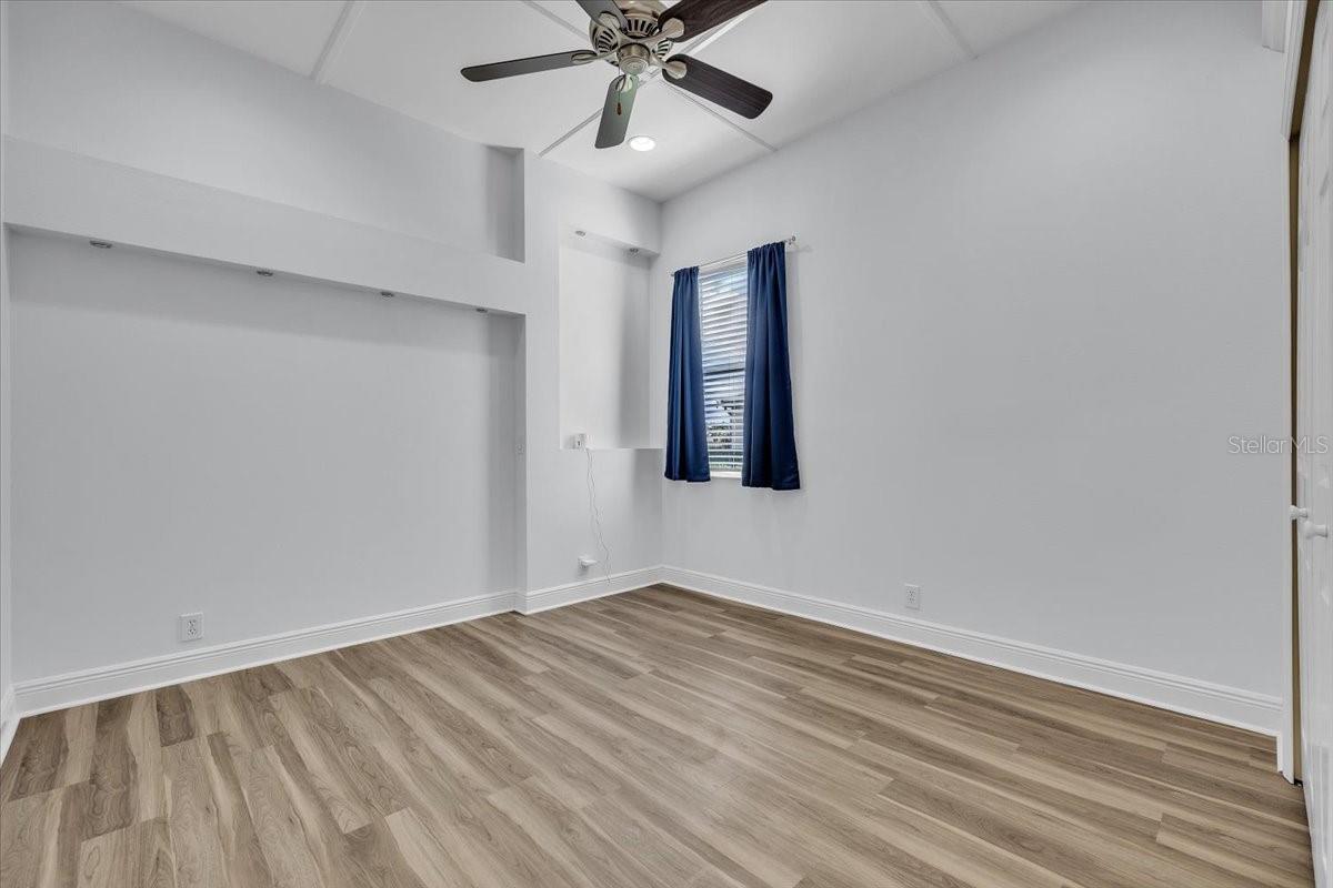 709 COUNTRY MEADOWS WAY