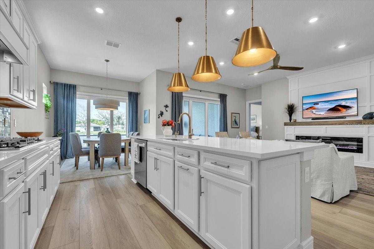 9332 BARRIER COAST TRL