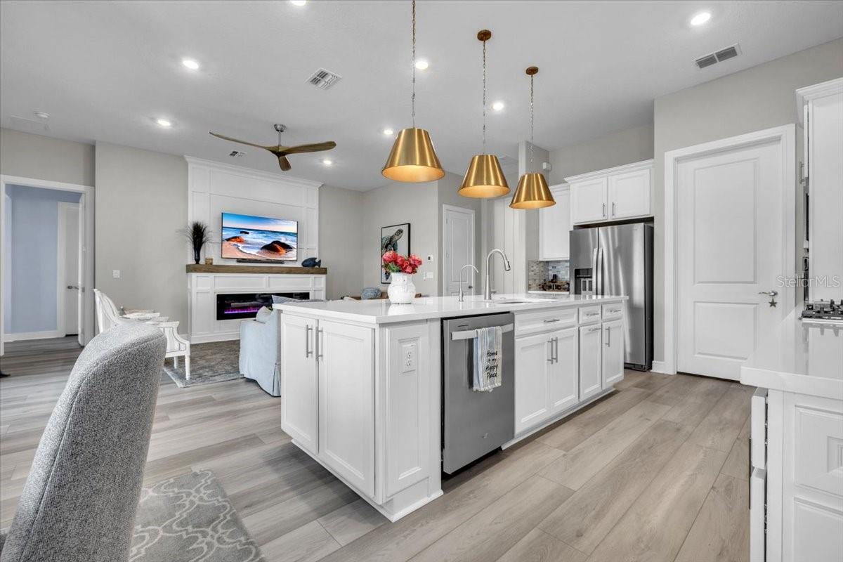 9332 BARRIER COAST TRL