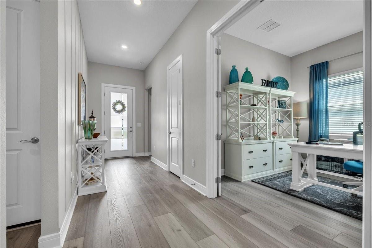 9332 BARRIER COAST TRL