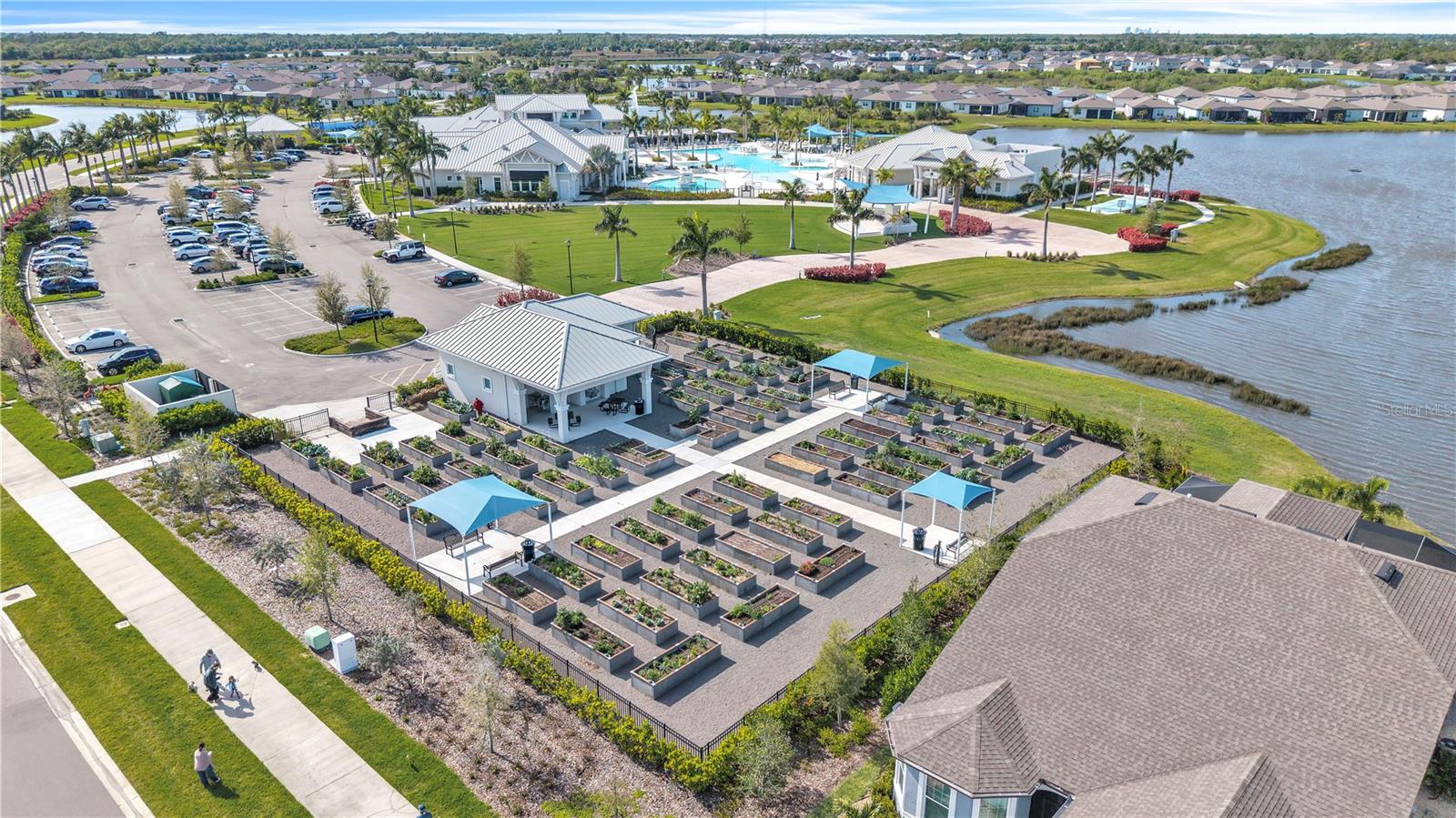 9332 BARRIER COAST TRL