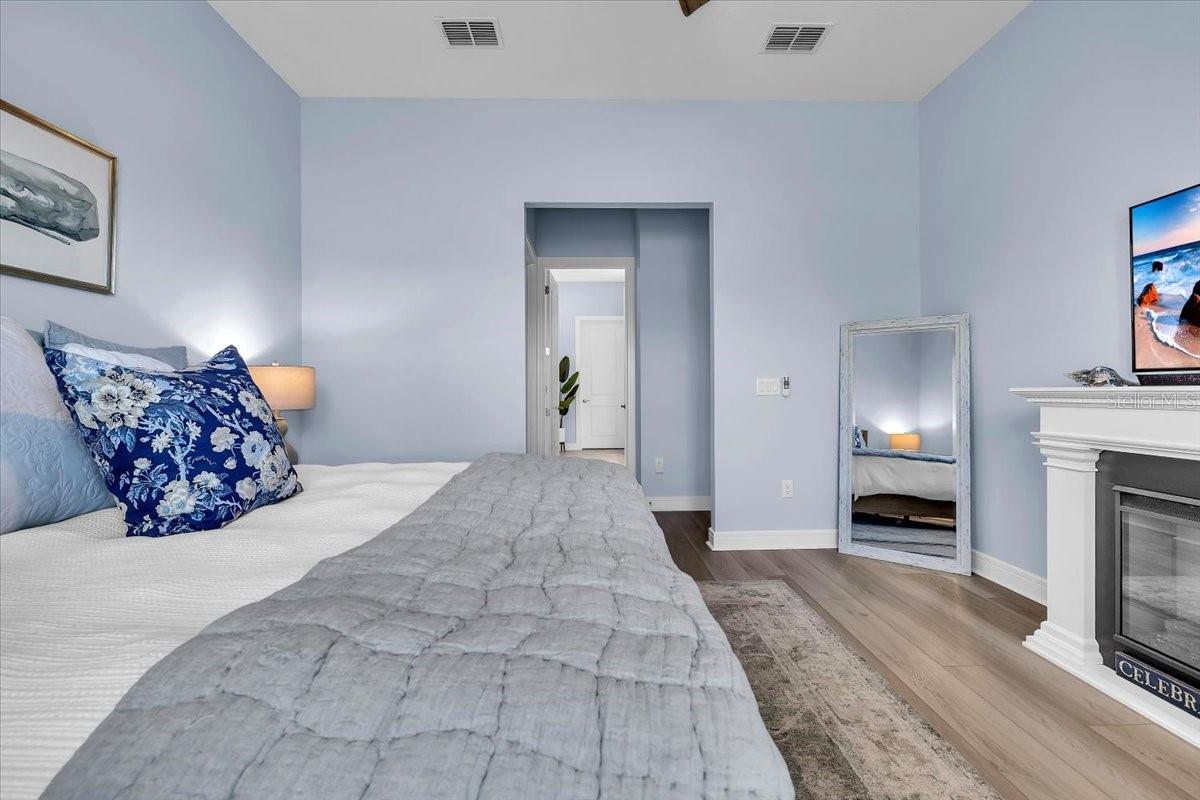 9332 BARRIER COAST TRL