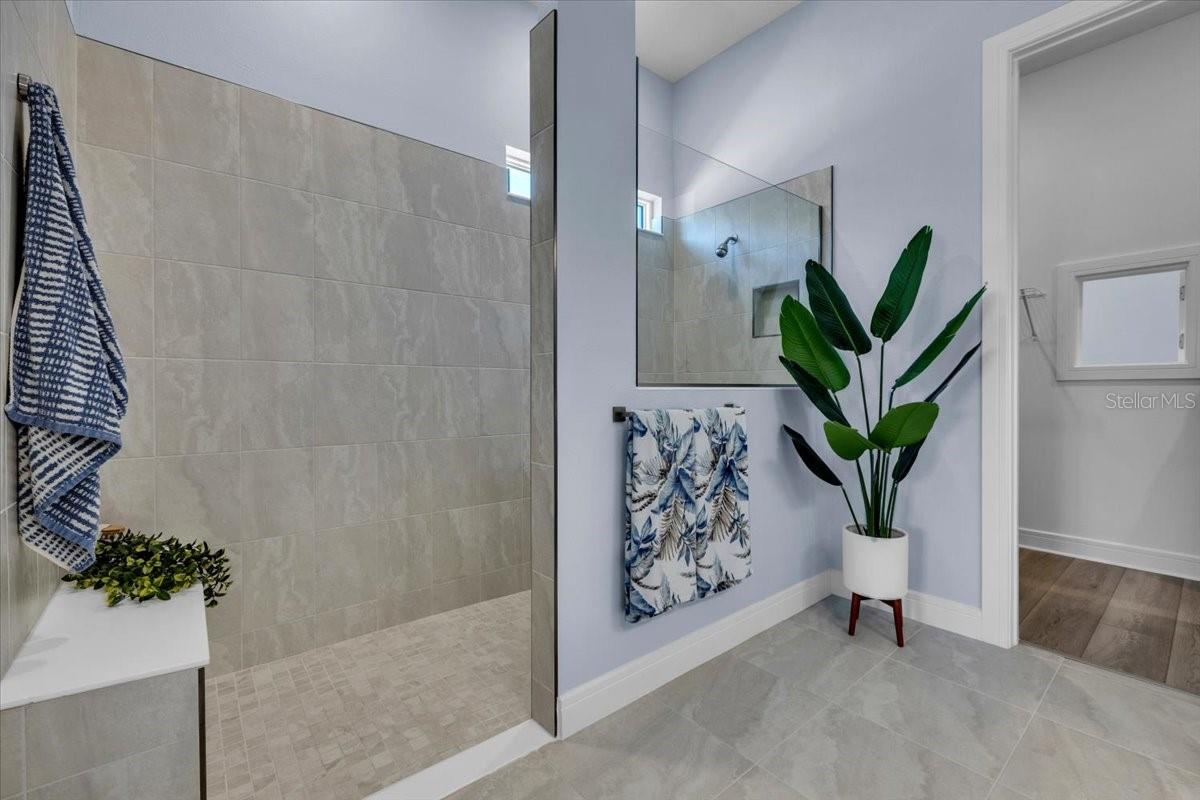 9332 BARRIER COAST TRL