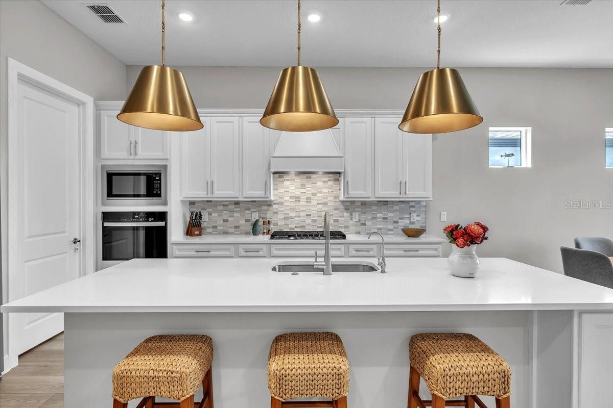 9332 BARRIER COAST TRL