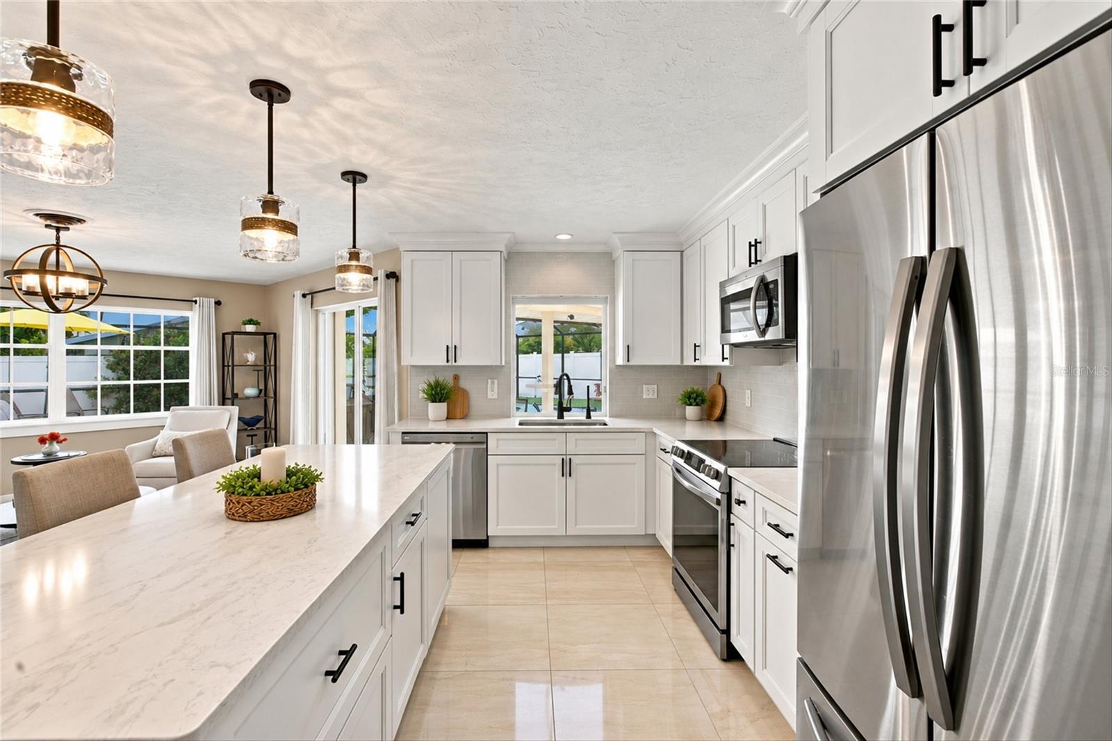1242 PINEBROOK WAY