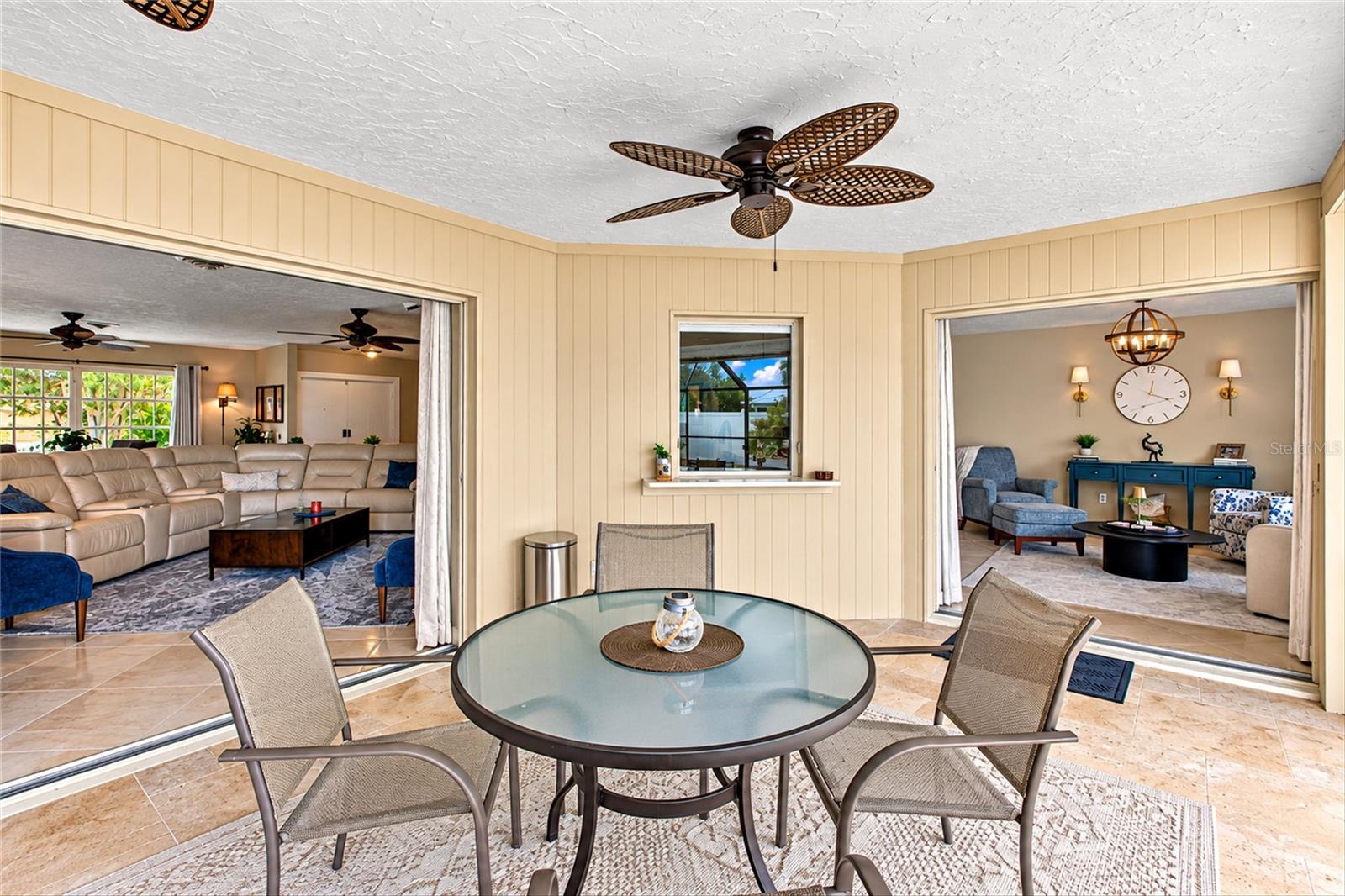 1242 PINEBROOK WAY