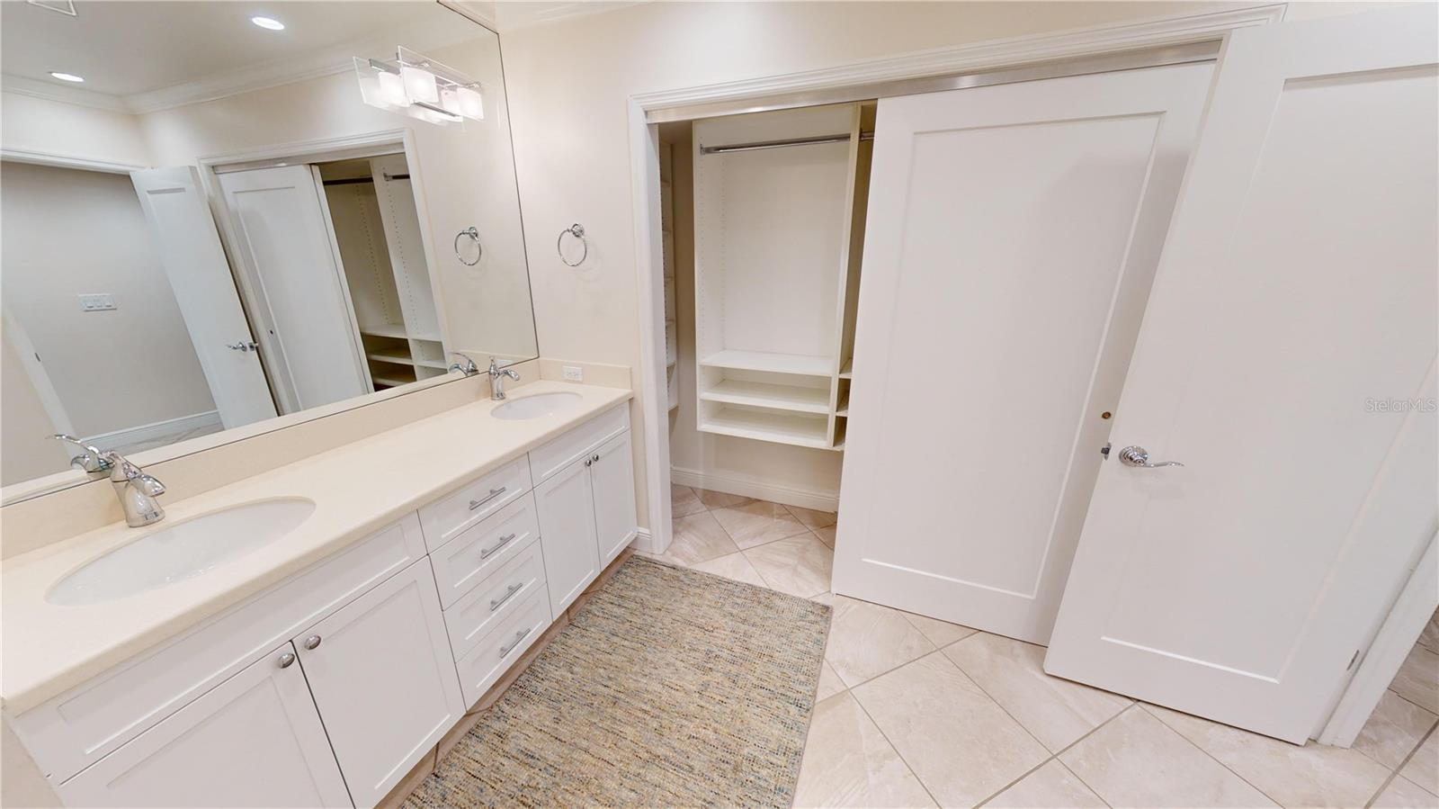 3270 SOUTHSHORE DR #72A