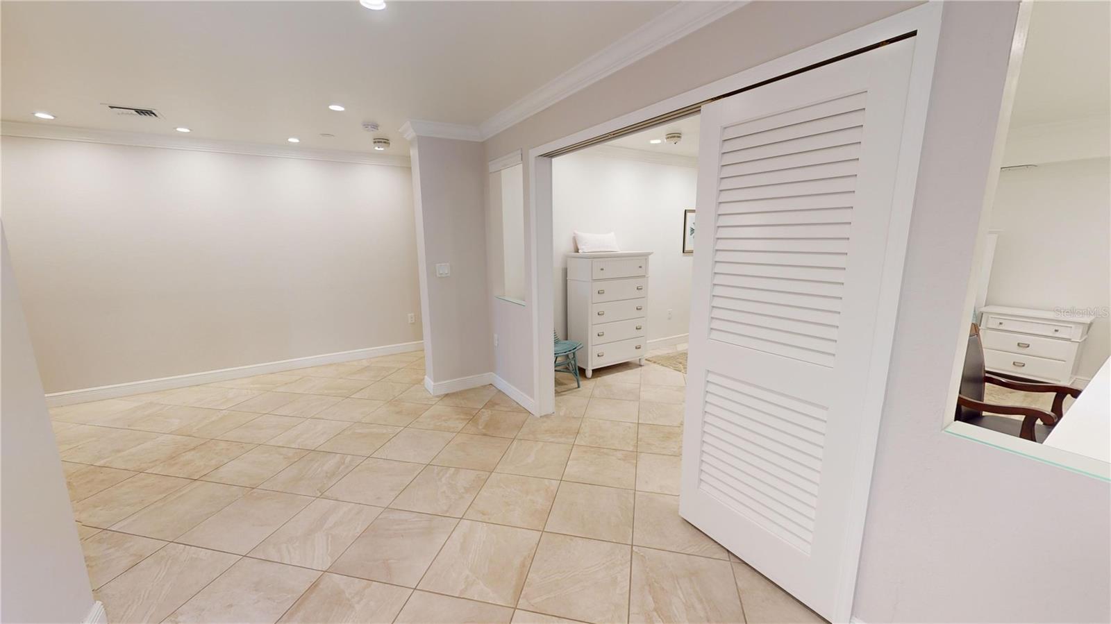 3270 SOUTHSHORE DR #72A