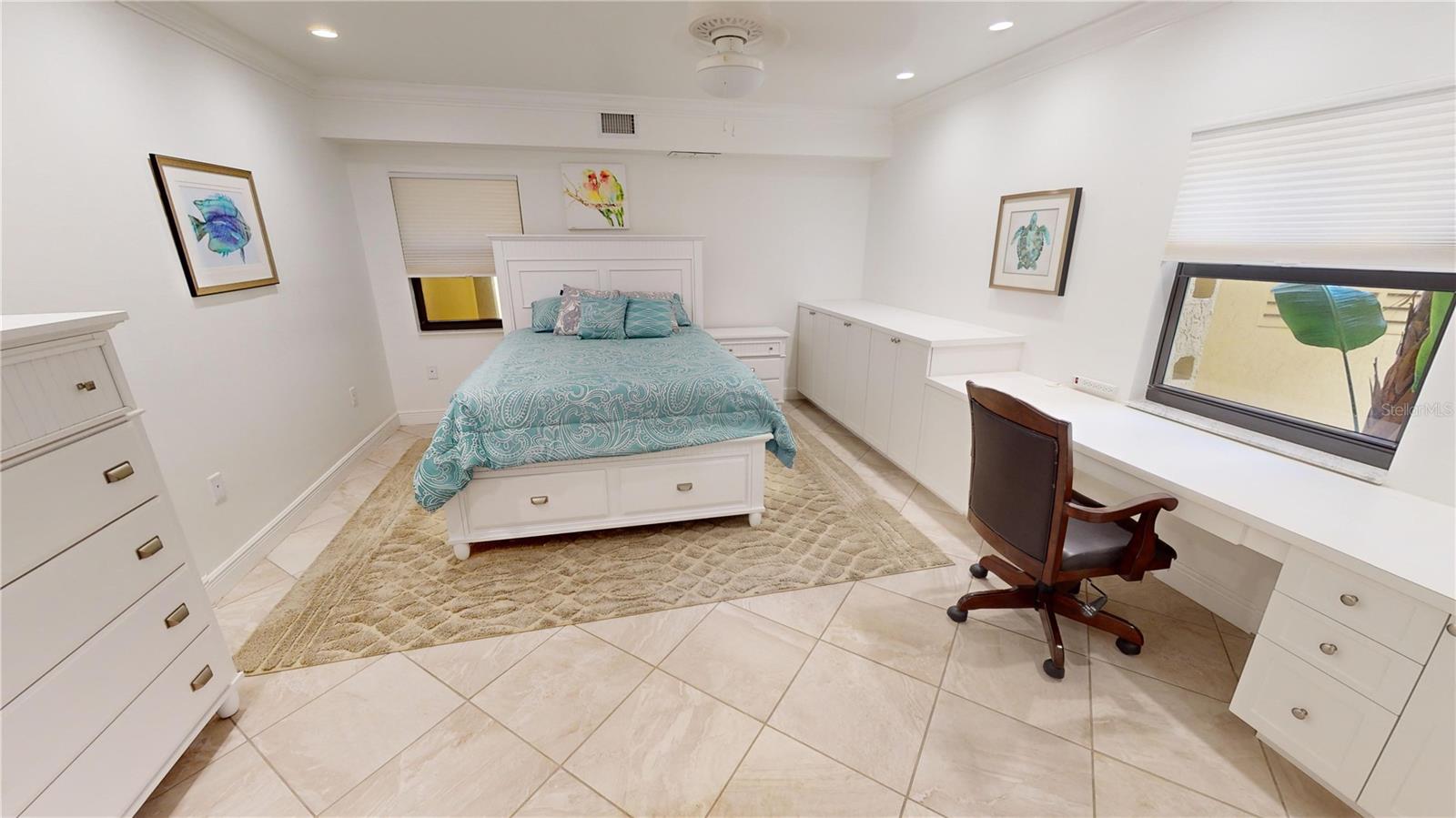 3270 SOUTHSHORE DR #72A