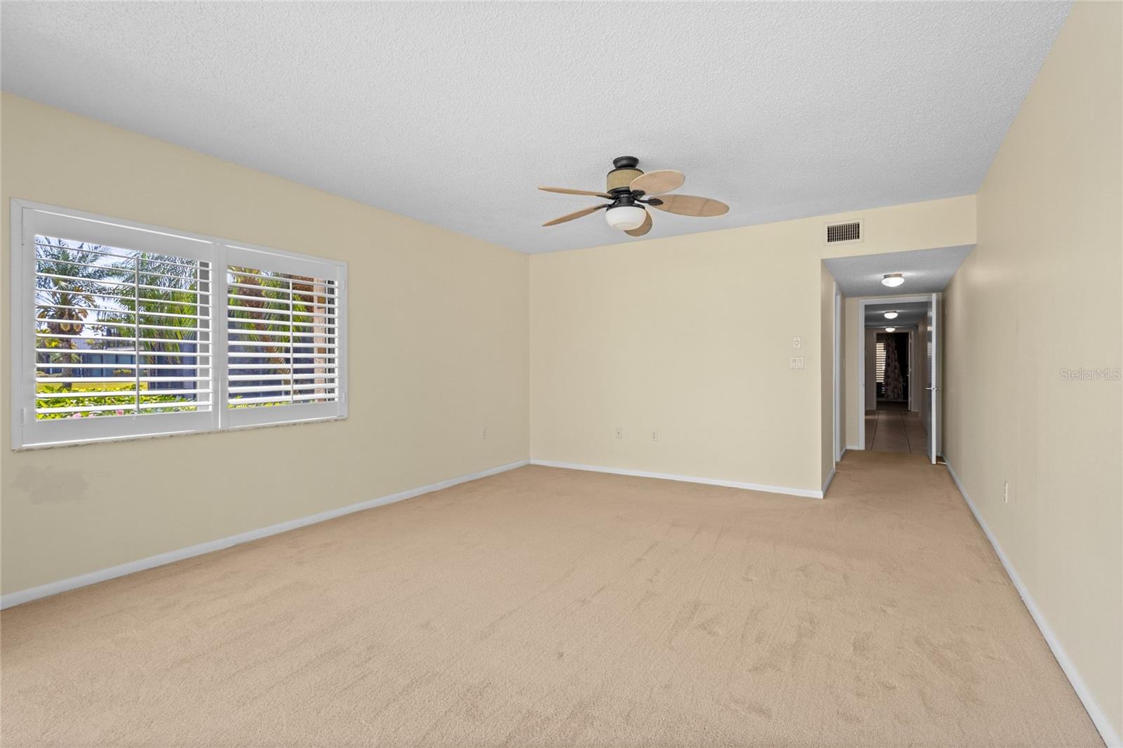 3230 SOUTHSHORE DR #33A