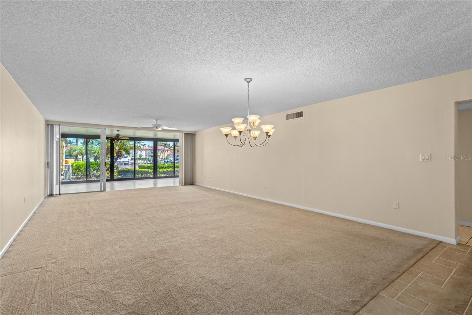 3230 SOUTHSHORE DR #33A