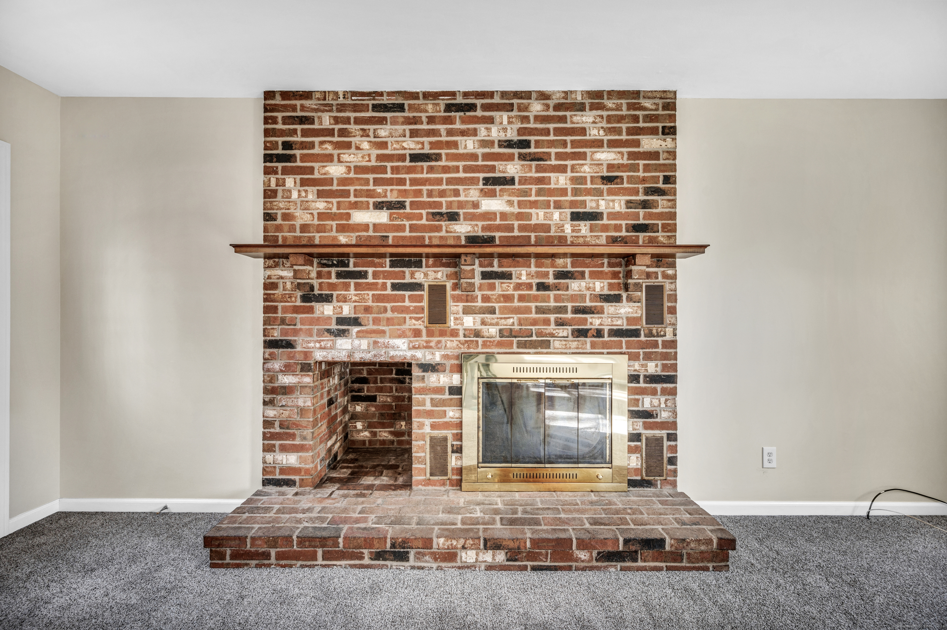 360 Hubbard Road