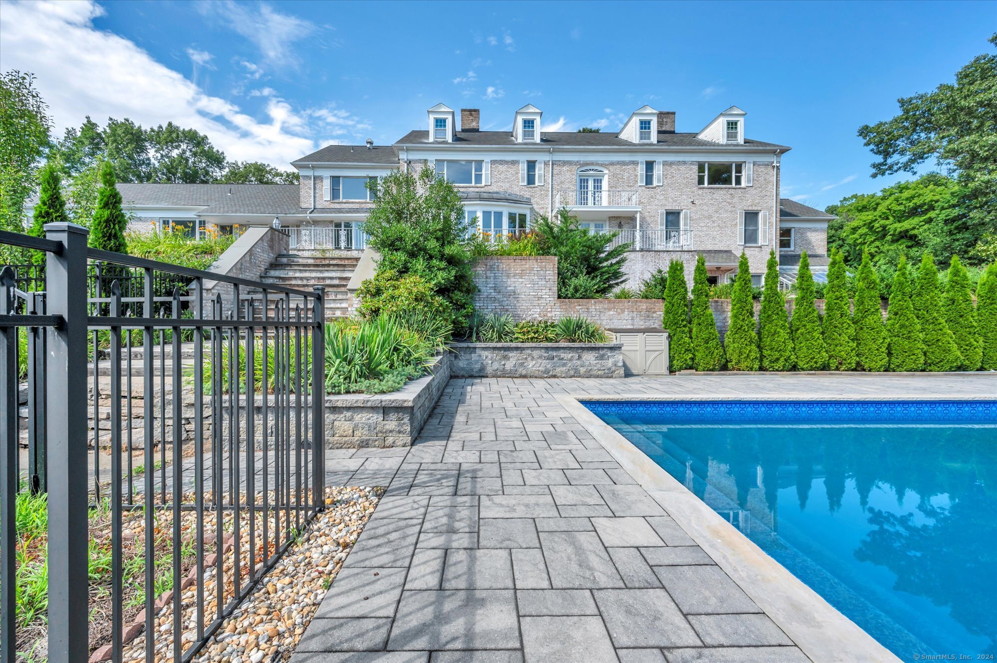 1 John Steele Road