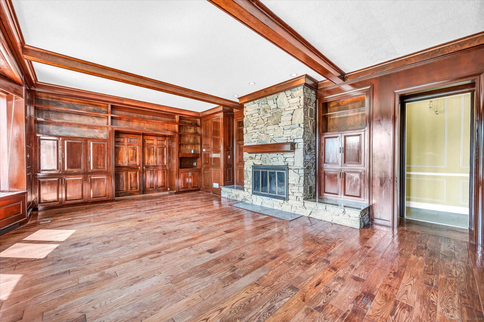 1 John Steele Road