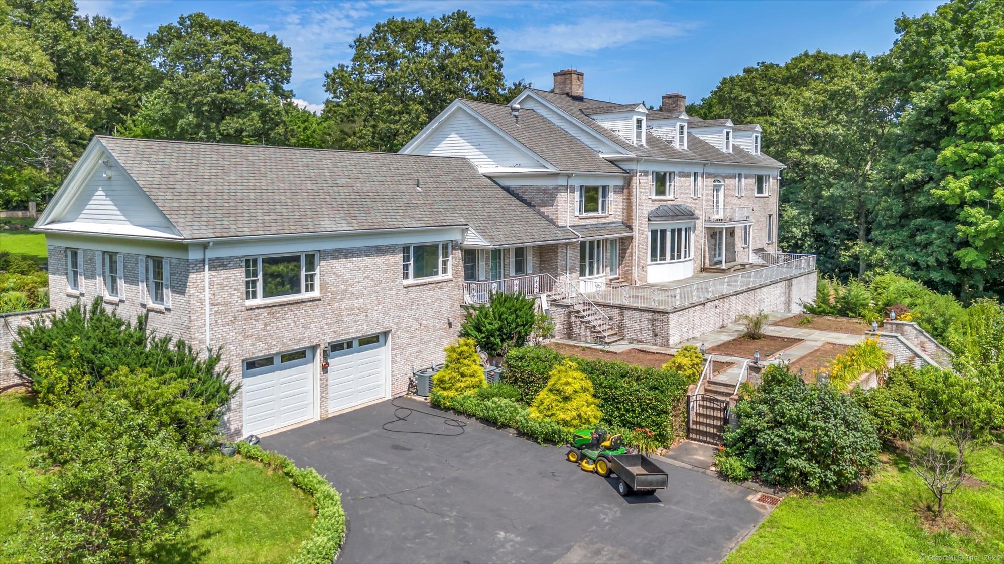 1 John Steele Road