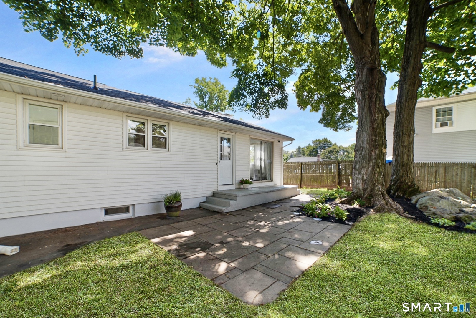 24 Vermont Terrace