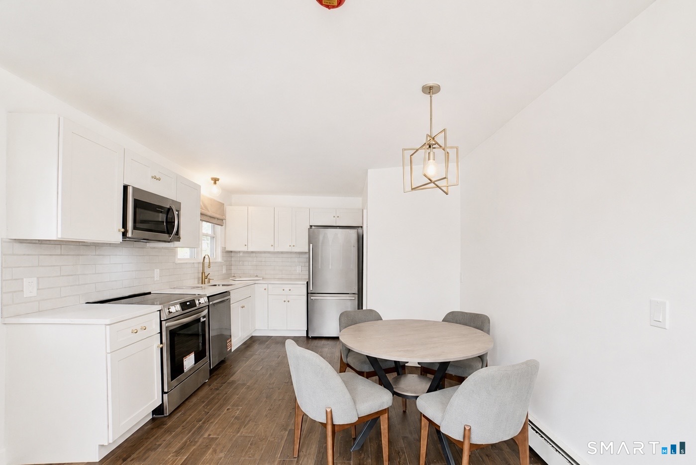24 Vermont Terrace