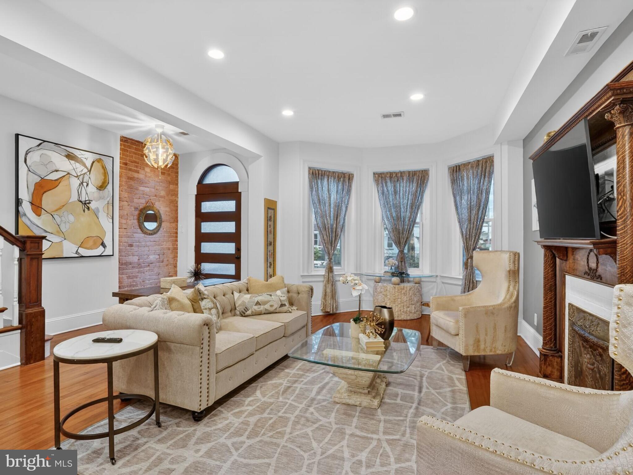 147 RHODE ISLAND AVENUE NW