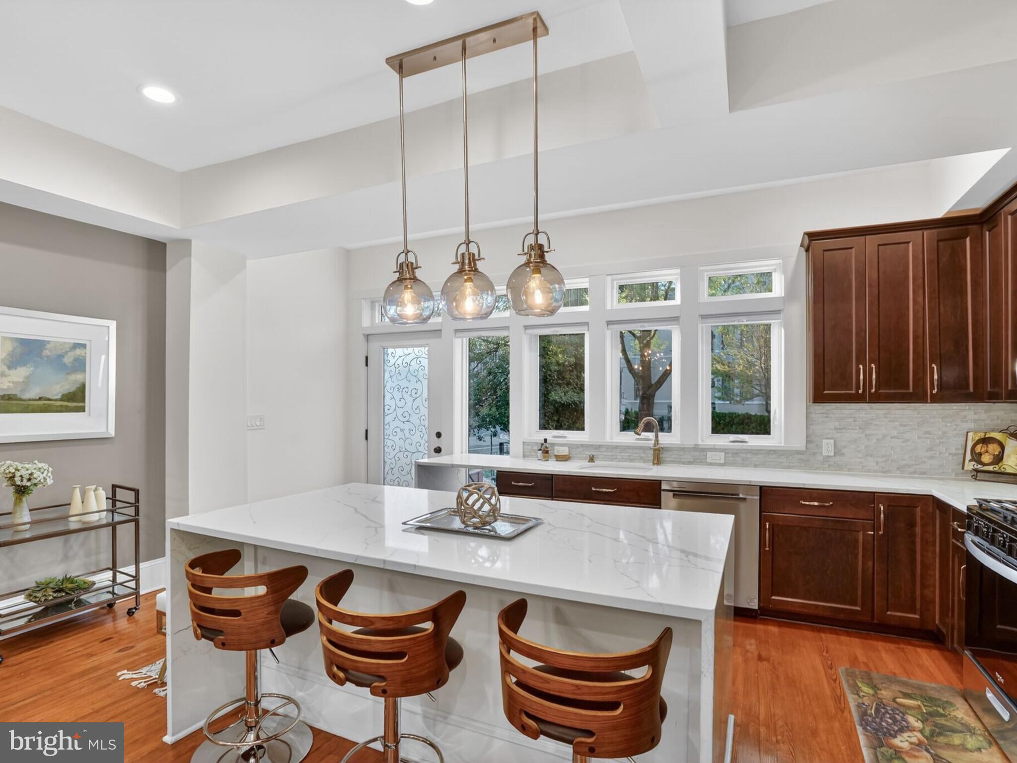 147 RHODE ISLAND AVENUE NW