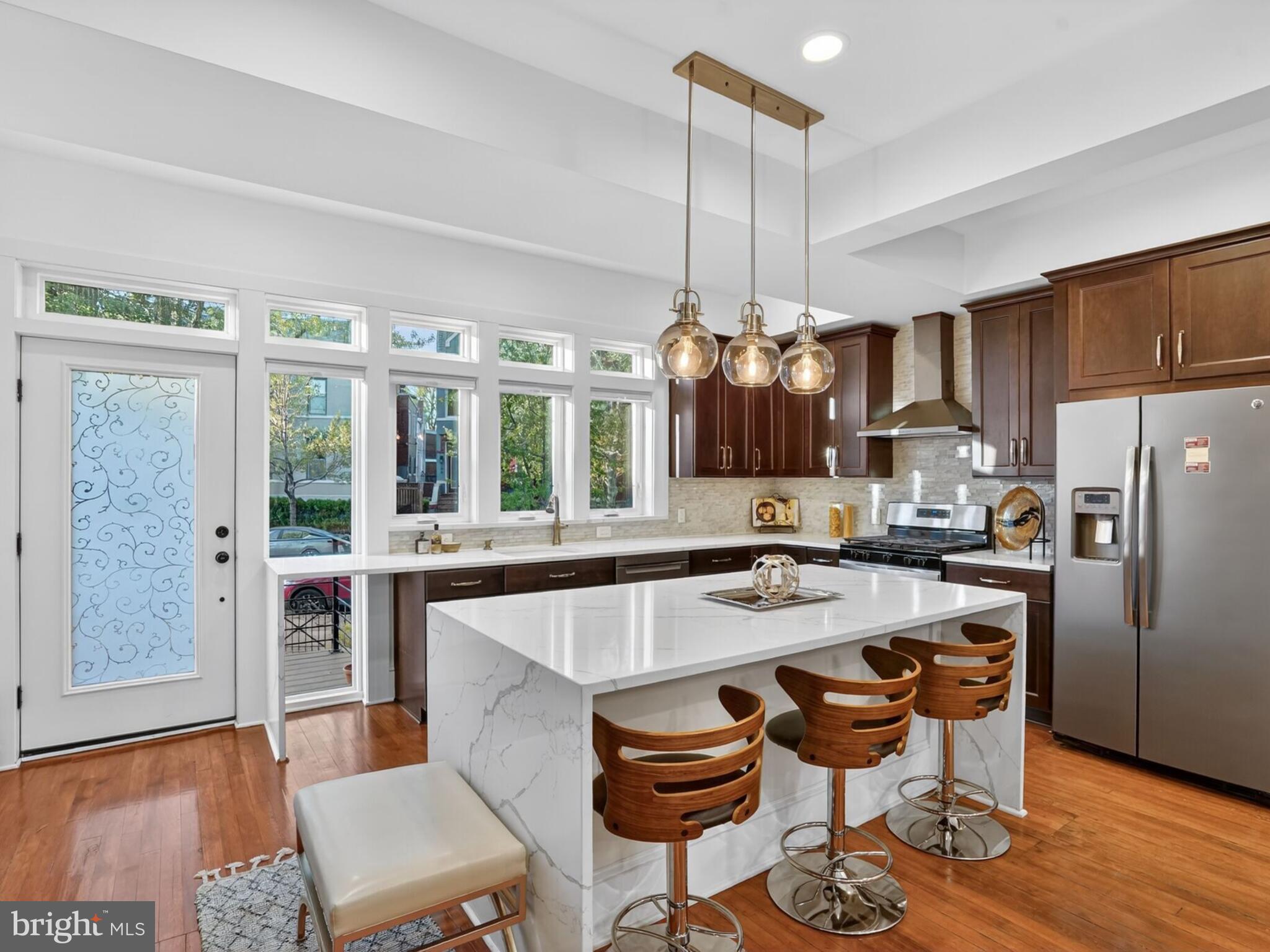 147 RHODE ISLAND AVENUE NW