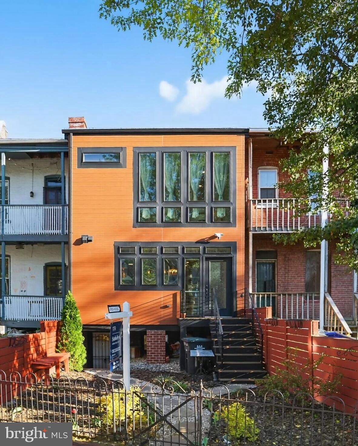 147 RHODE ISLAND AVENUE NW