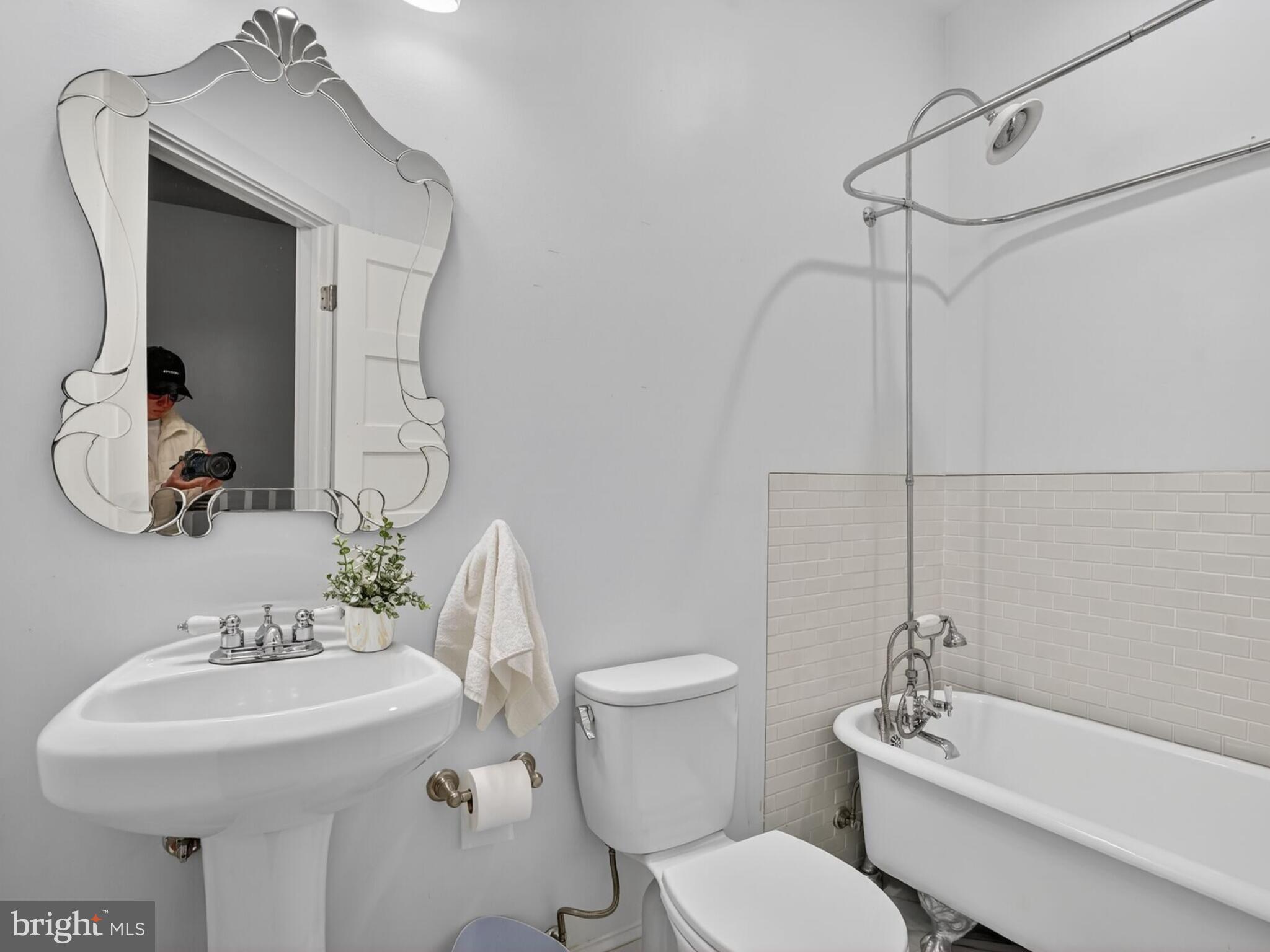 147 RHODE ISLAND AVENUE NW