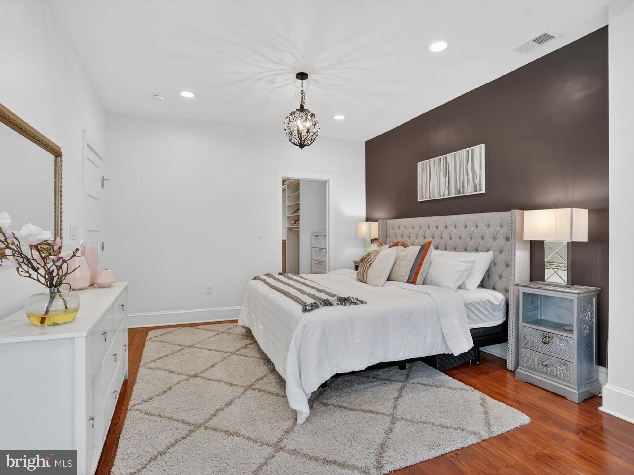 147 RHODE ISLAND AVENUE NW