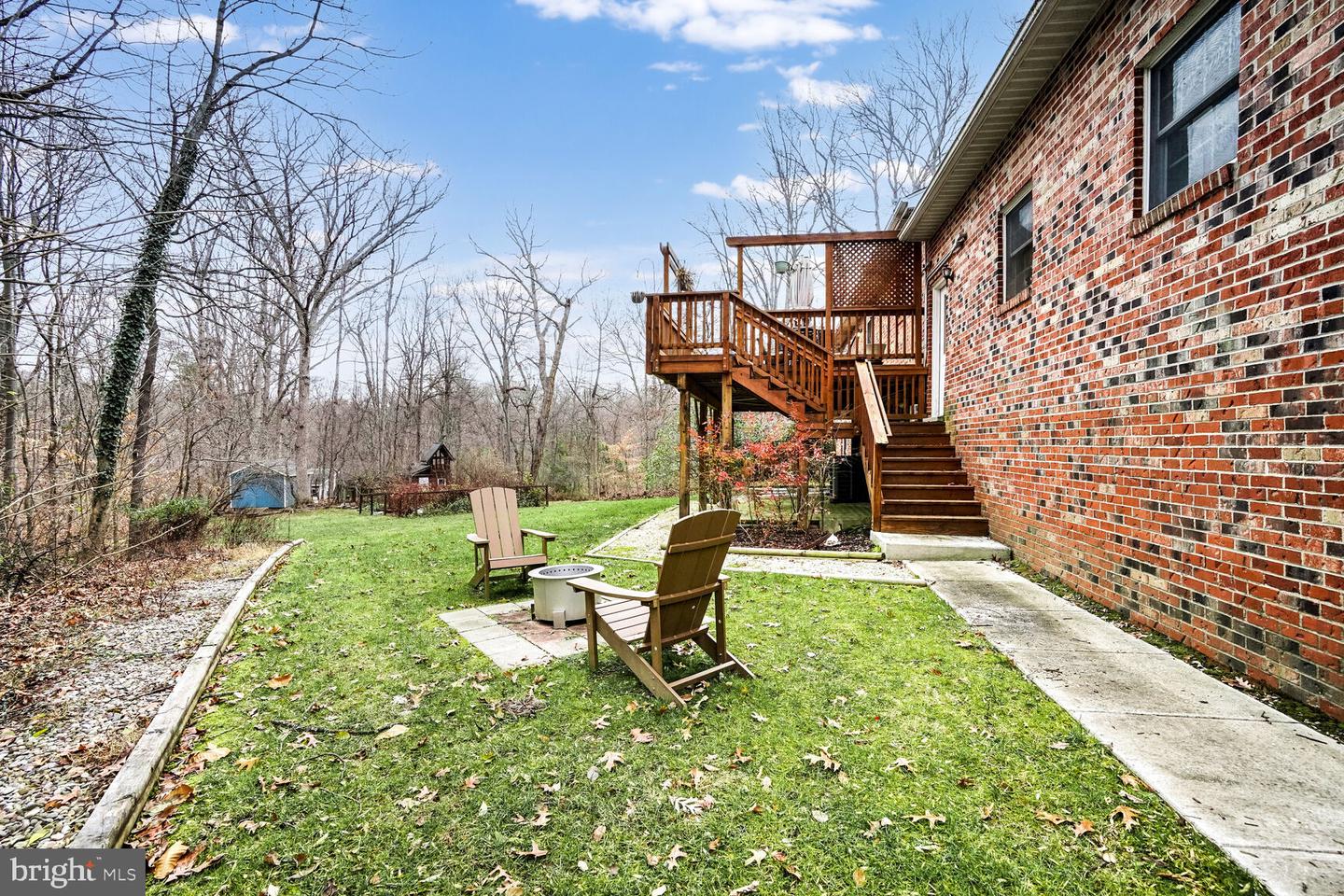 8104 Crestridge Rd