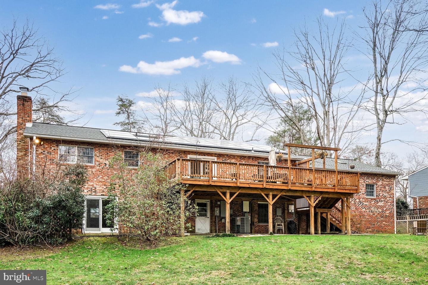 8104 Crestridge Rd