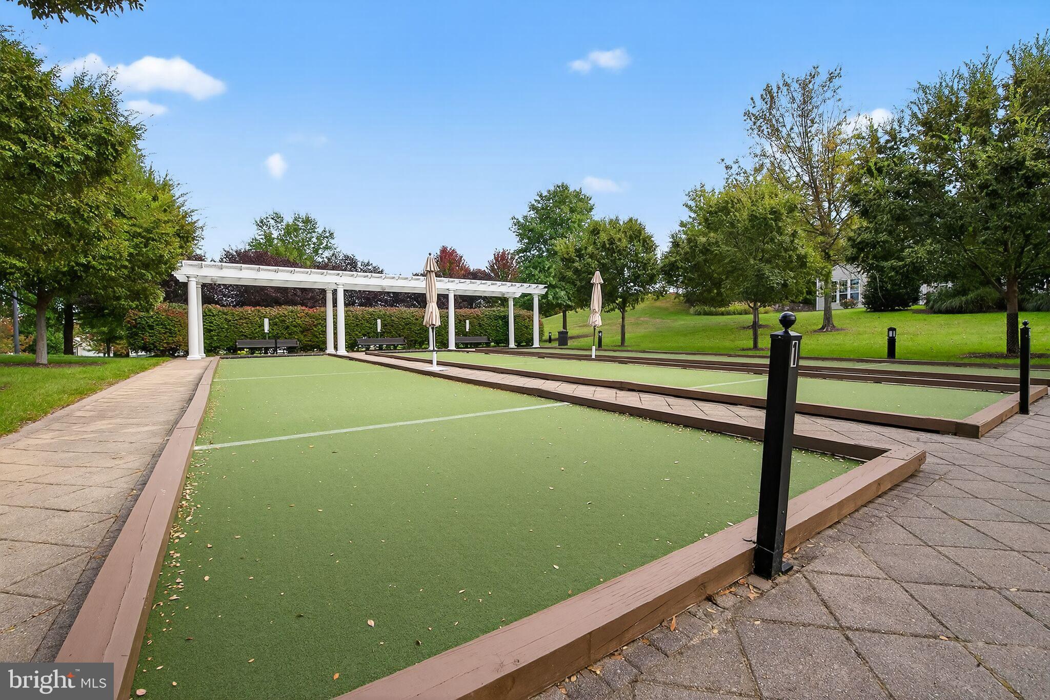 16837 FOUR SEASONS DRIVE